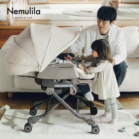 いつでも、どこでも、寝かしつけ。「コードレス対応」の最新ベビーラック。